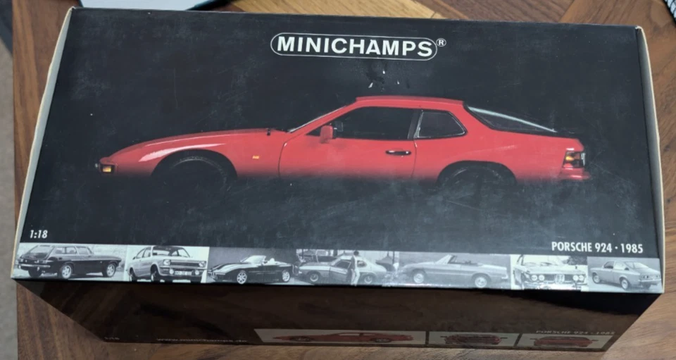 Minichamps 1/18 Scale Diecast 100 062120 - Porsche 924 1985 - Red - Image 1 of 4