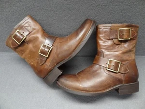 Frye Vicky Boots 6.5 B Leather Strap Engineer Moto Bootie Chocolate EUC 3478818 - Picture 1 of 15