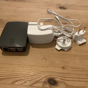 Raspberry Pi 3 Model B+ 1GB RAM with Official PSU - Picture 1 of 4