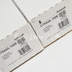 1PZ Nuovo HONEYWELL C7044A1006 Rilevatore di fiamma C7044A 1006 - Foto 1 di 1