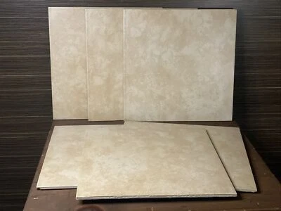 Azulejo de pared de cerámica de porcelana italiana x12 30,2 x 30,2 cm - beige arena Foto 1 de 4