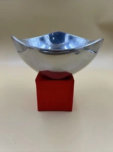 Nambe Tri Corner Bowl #527 Large 9.25” X 4.25” Metal Alloy - Picture 1 of 4