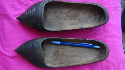 ANCIEN SABOTS en BOIS - Photo 1/4