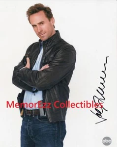 JOSEPH FIENNES American Horror & Flashforward SIGNED Autograph 8x10 Color Photo - Picture 1 of 1