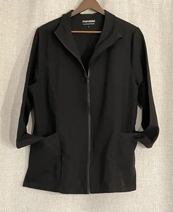 MANDALA Woman's Modern Scrub Jacket Full Zip Black Size Large - EUC - Picture 1 of 3