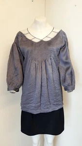 Lovely Grey Textured Silk Mesh Trimmed Top from Darling - Size Large - BNWOT! - Picture 1 of 5