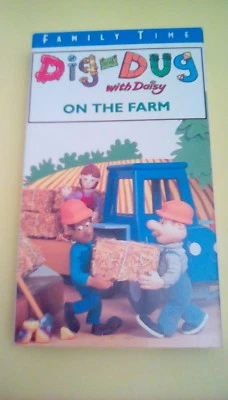 Family Time - Dig and Dug with Daisy - On The Farm rare UAV 1993 VHS claymation - Image 1 of 2