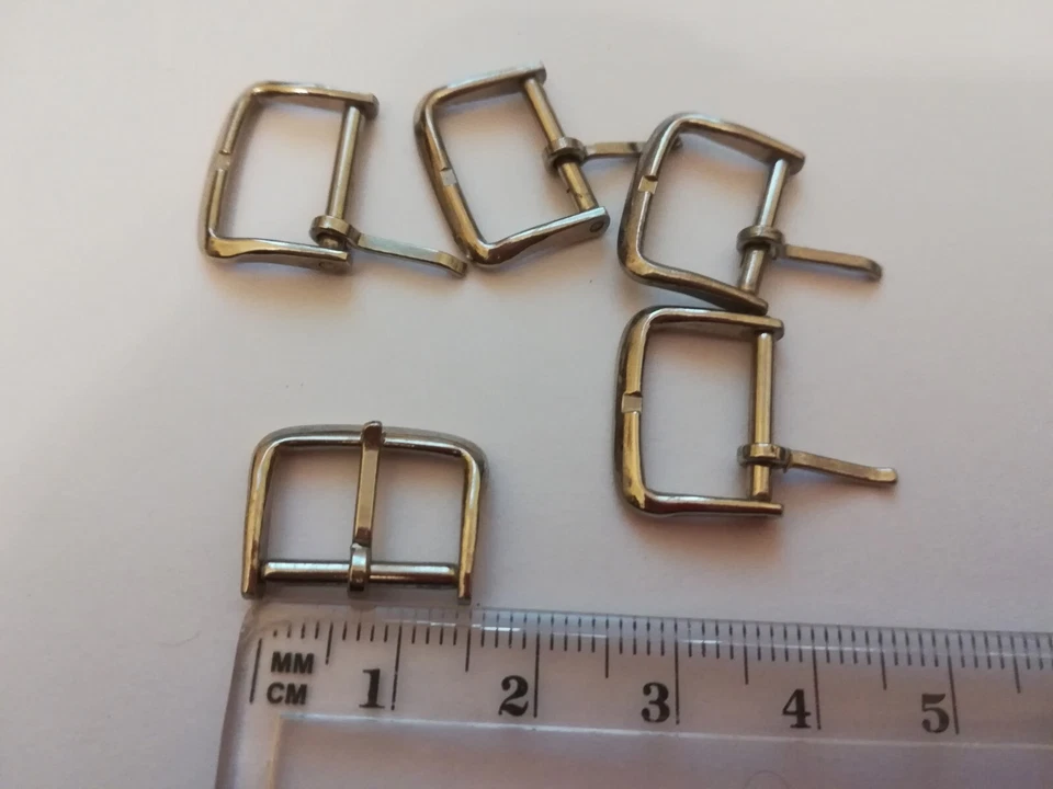 LOTTO 5 FIBBIE MISURA INTERNA 14 MM IN ACCIAIO COLOR ARGENTO  - Immagine 1 di 1