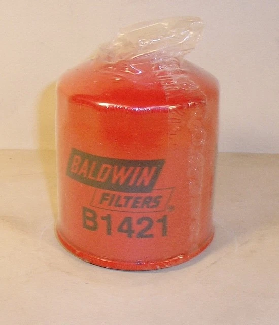 Filtro de aceite Takeuchi/Yanmar 129150-35151 Doosan 22226351 repuesto Baldwin Foto 1 de 1