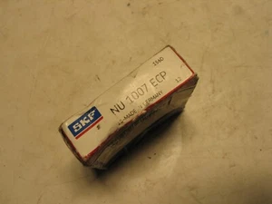 NUEVO EN CAJA RODAMIENTOS DE RODILLOS CILÍNDRICOS SKF NU 1007 ECP 35 x 62 x 14 mm A0908 - Imagen 1 de 3
