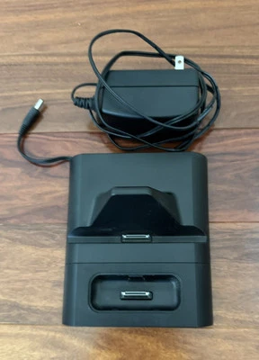Genuine XtremeMac (IPU-ID2-11) Incharge Duo Charger for older Iphones and ipods - Image 1 of 4
