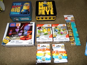 Lot of 11 DESPICABLE ME MINION toys : EI MACHO'S LAB Mega Bloks Contrux Mini NEW - Picture 1 of 19