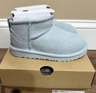 NIB Kids Girls Toddler UGG Size 11 Classic Ultra Mini Boot SFOA Seafoam - Image 1 of 4