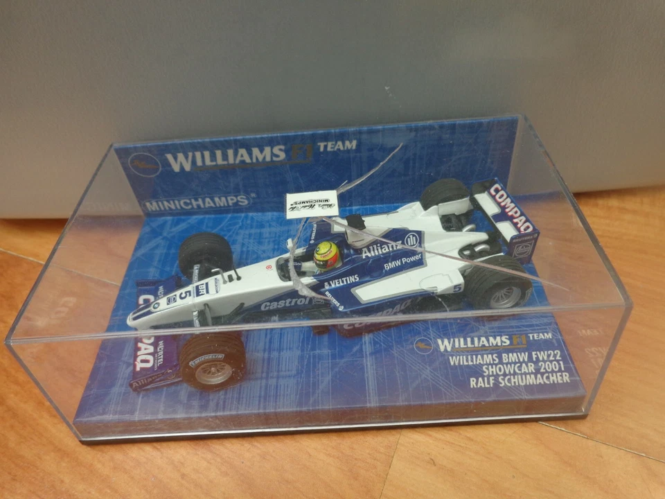 MINICHAMPS 1/43 WILLIAMS FW22 SHOWCAR 2001 RALF SCHUMACHER F1 AUTO DIECAST - Immagine 1 di 1