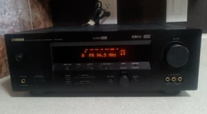 Yamaha HTR-5740 Ricevitore audio/video 100w vintage - Foto 1 di 8