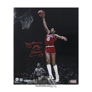 Julius Erving Autographed Philadelphia 16x20 Basketball Photo - BAS (Dunking)