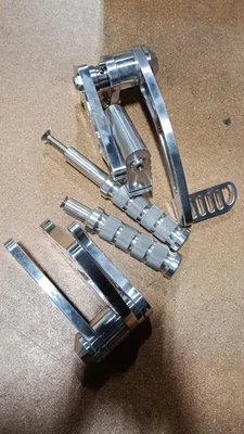 Polished Forward Controls Footpeg For Harley Davidson Softail Heritage 84-99 us - Image 1 of 4