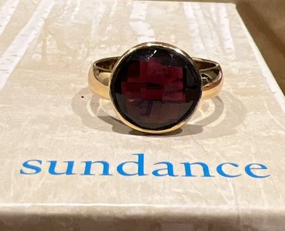 Nuevo con etiquetas Anillo Sundance Catálogo Facetado Redondo Granate Oro Vermeil Talla 9 Foto 1 de 4