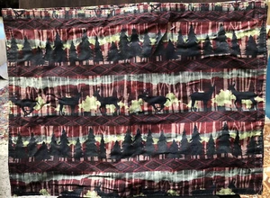 4 Rustic Woodland Creek Placemats Outdoor Deer Trees Red Green Fabric 13x18 - Picture 1 of 3