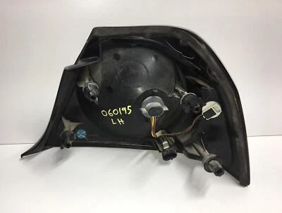 Conjunto de luz trasera izquierda Chevrolet Impala 2002-2004 cuarto de panel montado 618713 Foto 1 de 3