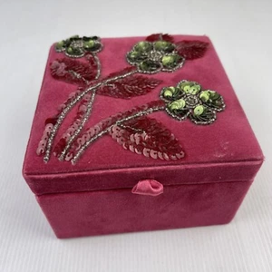 VINTAGE Jewellery Box Rose Pink ‘Velvet Feel’ Sequins Flowers RARE with Mirror - Picture 1 of 11