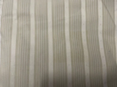 Falda de cama Ralph Lauren WINTER GARDEN de algodón a rayas $185 - Taupe / Marfil - Queen Foto 1 de 2