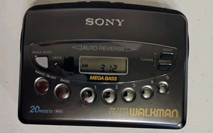 Sony Walkman WM-FX453 Lettore di cassette radio FM/AM - Foto 1 di 3