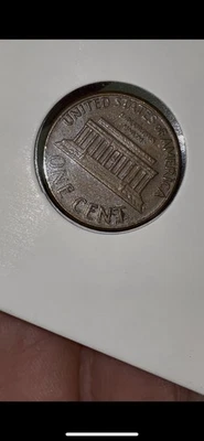 Very RARE 1969-D ** FLOATING ROOF and NO FG ** Double ERROR PENNY Denver Mint!  - Image 1 of 2
