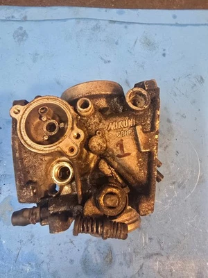 Carcasa carburador Yamaha V Star 650 XVS 650 Foto 1 de 4