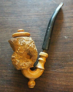 MUSEE LAUSANNE ART RUSTIQUE  ETONNANTE PIPE DE  VIGNERON ALSACE OU SUISSE  - Picture 1 of 4