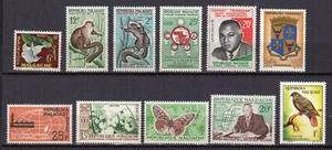 Madagascar 1960-63 un lot de 11 timbres non oblitérés /TE4327 - Imagen 1 de 1