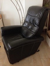 Poltrona massaggiante in pelle