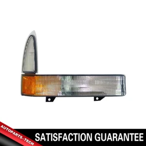 Conjunto de luces de estacionamiento señal de giro para pasajero derecho TYC For Excursion 20012004 - Imagen 1 de 4