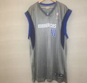 Vintage Reebok Dallas Mavericks #41 Nowitzki Mens Jersey - Picture 1 of 13