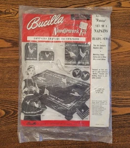 VINTAGE NOS MCCALLS BUCILLA NEEDLEWORK #3192 "ROOSTER" 4 NAPKINS EMBROIDERY KIT - Picture 1 of 2