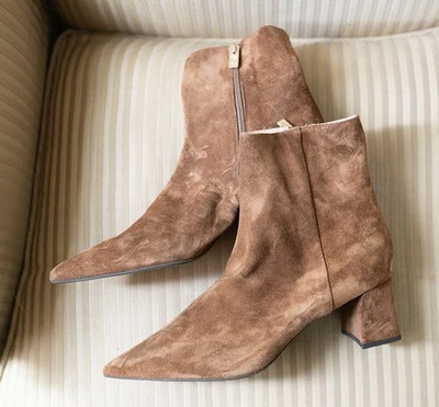 Botines AGL para mujer Mimma gamuza punta tacón bloque talla 40,5 EE. UU. 10,5 gamuza $495 Foto 1 de 4