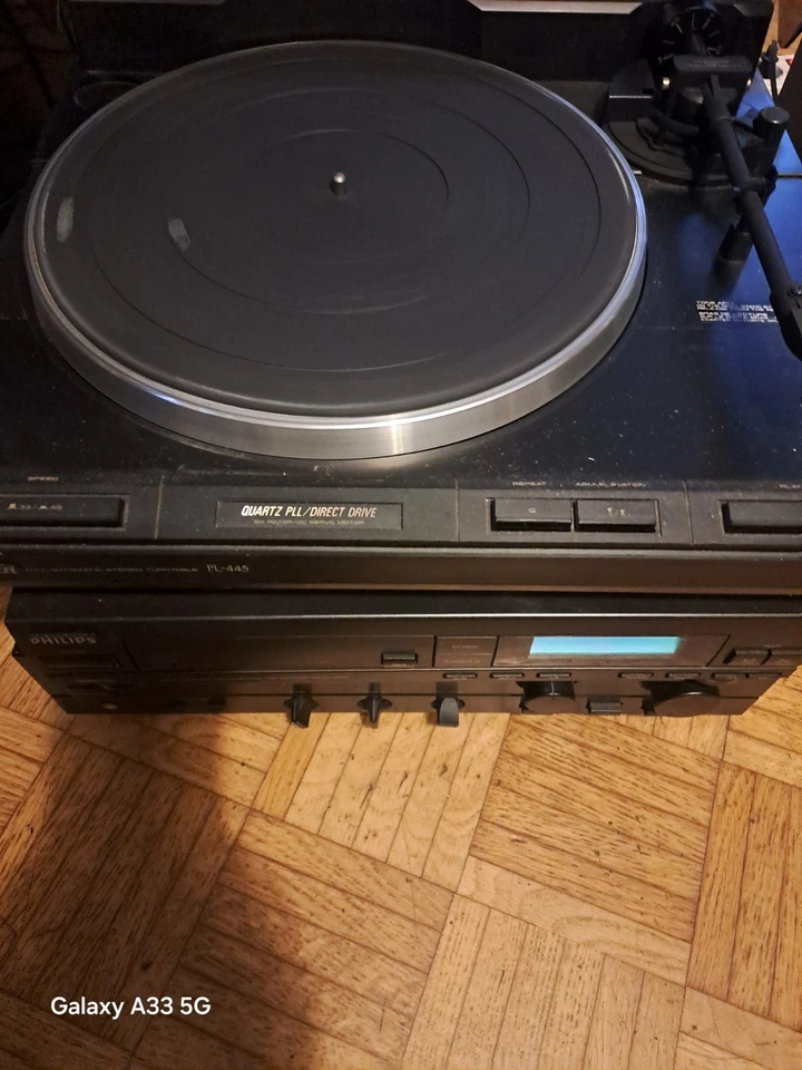 PLATTEN SPIELER  VERSTÄRKER  DVD UND Boxen Verschiedene Marken - Bild 1 von 3