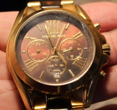 Women's Michael Kors Bradshaw Chronograph Tortoiseshell Watch BROKEN BAND-BRC - Image 1 of 4