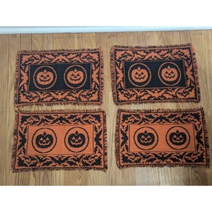 Set of 4 Vtg Black and Orange Woven Halloween Reversible Pumpkin/Bat Placemats - Picture 1 of 5