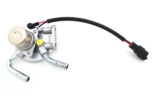 2001-2004 CHEVY Silverado GMC Sierra 6.6L LB7 Duramax Diesel Fuel Filter housing - Picture 1 of 6