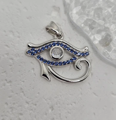 Ciondolo Occhio di Horus in Argento Sterling 925 con Cristalli Blu per Protezione Potere - Immagine 1 di 3