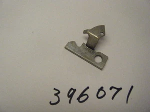 NEU OMC OEM KLINKE TEILENUMMER 396071 - Bild 1 von 1