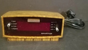 TESTED GOOD Vintage Spartus 1979 21-3011-190 Alarm Clock - Picture 1 of 8