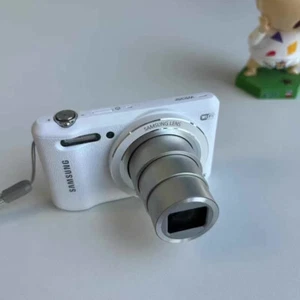 Samsung WB35F Digital Camera 16.2 MP 12x with Accessories Built-in Wi-Fi White - Picture 1 of 4
