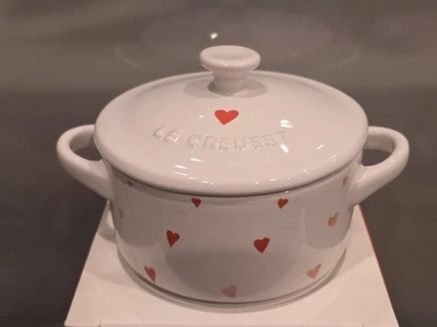 New Le Creuset L'amour White Heart Petite Round Casserole Mini Cocotte Stoneware - Image 1 of 4