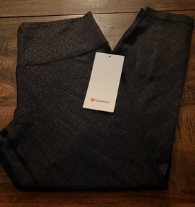 NWT Lululemon Size 14 Align HR Pant Tight 28” LDEB Black Embossed $118 - Picture 1 of 3