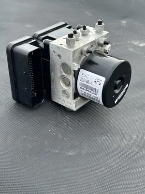 2011-2016 凯迪拉克 SRX ABS 防锁制动模块泵组件 22910014 原始设备制造商 — 第 1/4 张图片