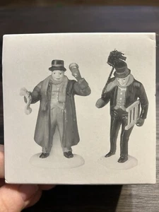 Accesorio para barrido de chimeneas y pregonero Department 56 Heritage Village Town Crier #5569-7 - Imagen 1 de 2