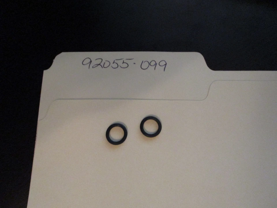 Junta tórica NOS Kawasaki OEM 8,8 mm CANTIDAD2 77-83 KZ650 84 KZ700 84 ZX1100 92055-099 Foto 1 de 1