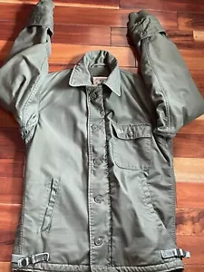 Vintage 1980s A-2 Deck US Military USN Lined Cold Weather Jacket Size Small - Picture 1 of 19
